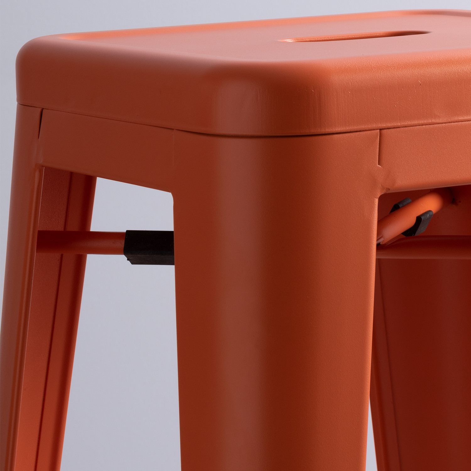 Hoher Hocker aus Stahl industrial Frosted (77 cm) - themasie.com